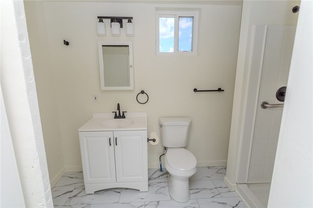 514 E Crawford Ave, Connellsville, PA 15425