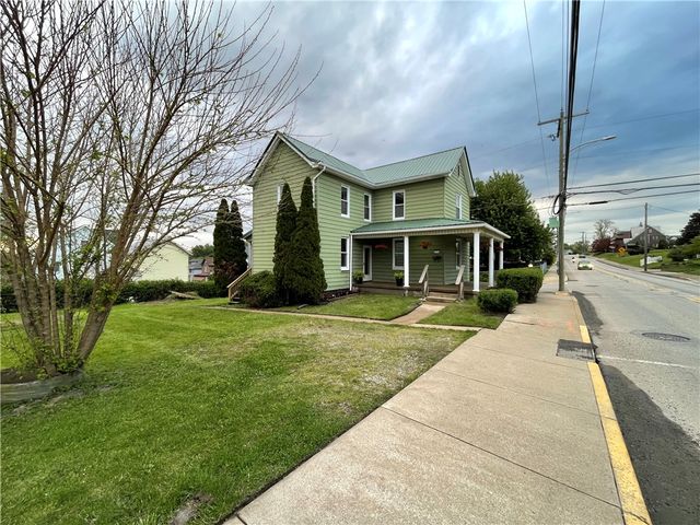 514 E Crawford Ave, Connellsville, PA 15425