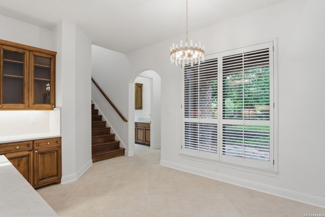 82 Westcourt ln, San Antonio, TX 78257