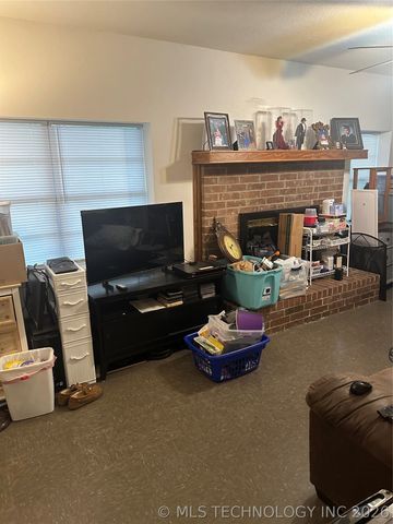 209 May Street, Calera, OK 74730