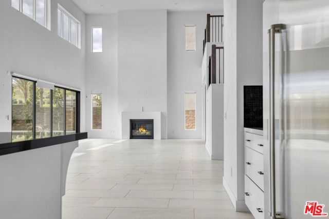 12509 N Saddle Court, Porter Ranch (los Angeles), CA 91326