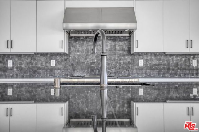 12509 N Saddle Court, Porter Ranch (los Angeles), CA 91326