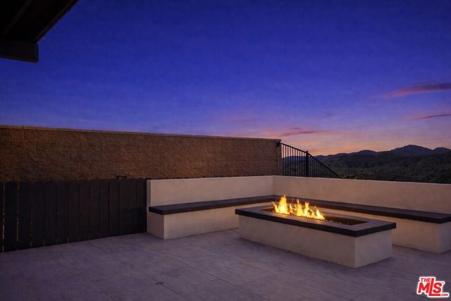 12509 N Saddle Court, Porter Ranch (los Angeles), CA 91326