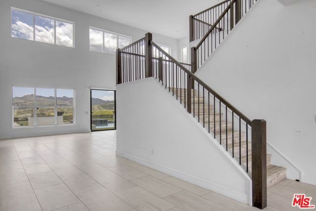 12509 N Saddle Court, Porter Ranch (los Angeles), CA 91326