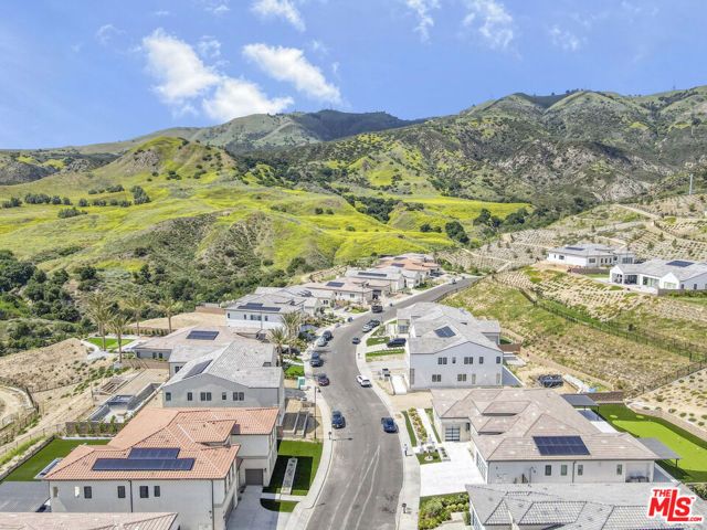 12509 N Saddle Court, Porter Ranch (los Angeles), CA 91326