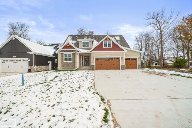 39105 Chart Street, Harrison Twp, MI 48045