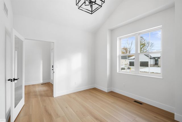 39105 Chart Street, Harrison Twp, MI 48045