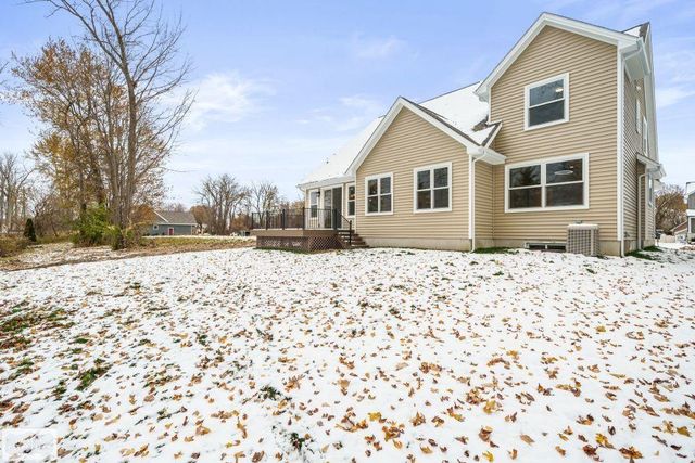 39105 Chart Street, Harrison Twp, MI 48045