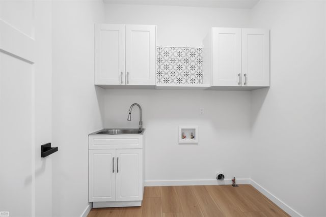 39105 Chart Street, Harrison Twp, MI 48045