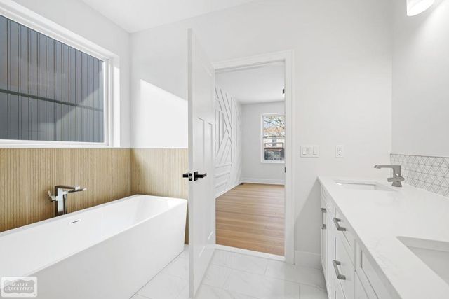 39105 Chart Street, Harrison Twp, MI 48045