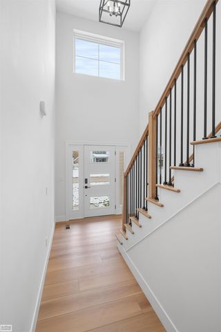 39105 Chart Street, Harrison Twp, MI 48045