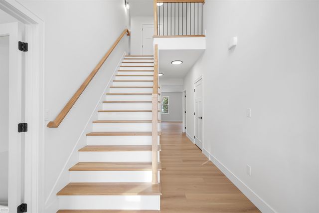 39105 Chart Street, Harrison Twp, MI 48045