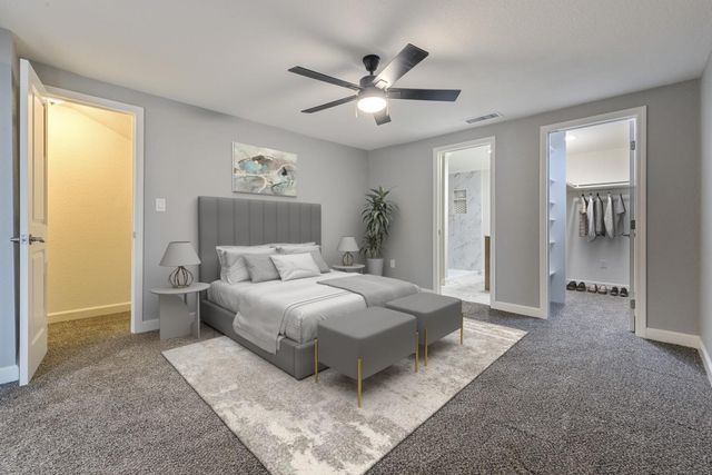 3112 S B St, Stockton, CA 95206