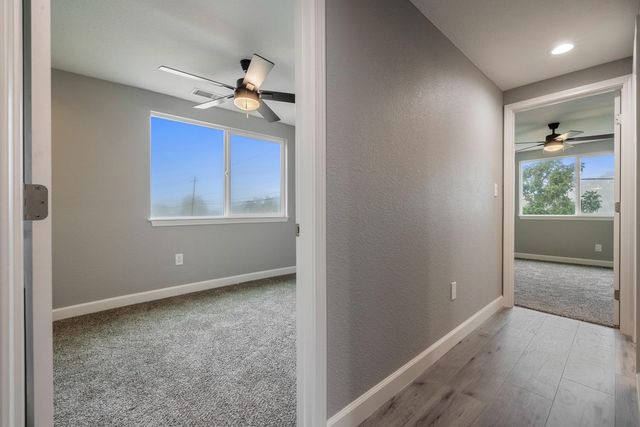 3112 S B St, Stockton, CA 95206