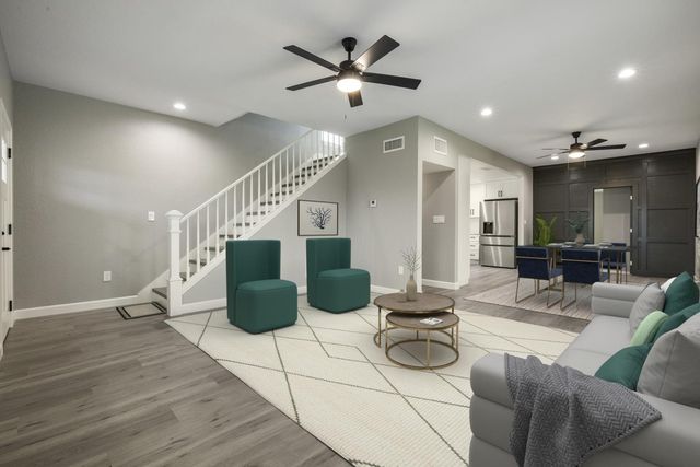 3112 S B St, Stockton, CA 95206