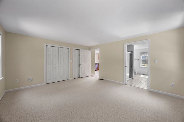 12 S Sandwich Rd, Sandwich, MA 02563