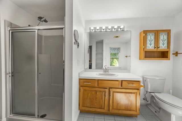 12 S Sandwich Rd, Sandwich, MA 02563