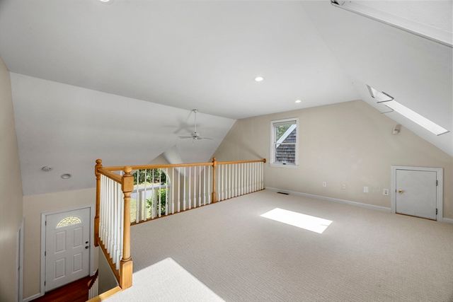 12 S Sandwich Rd, Sandwich, MA 02563