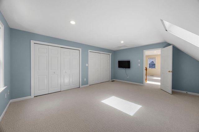 12 S Sandwich Rd, Sandwich, MA 02563