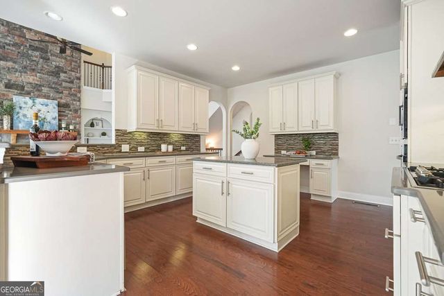 318 Heritage Overlook, Woodstock, GA 30188