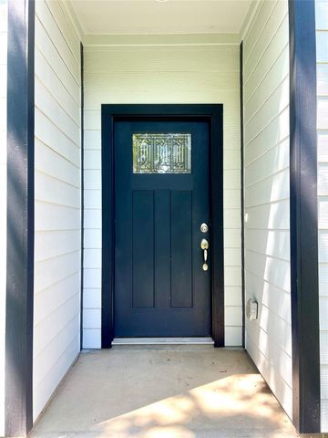 8705 Sunderland Road, Houston, TX 77028