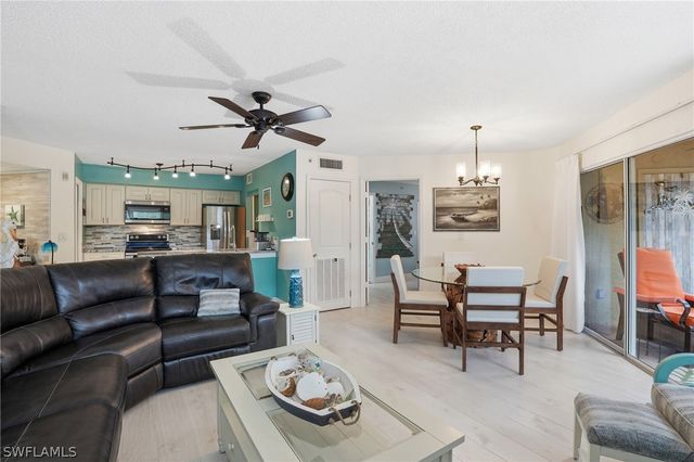 8861 Colonnades CT W 217, Bonita Springs, FL 34135