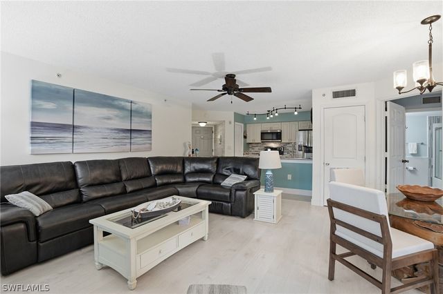 8861 Colonnades CT W 217, Bonita Springs, FL 34135