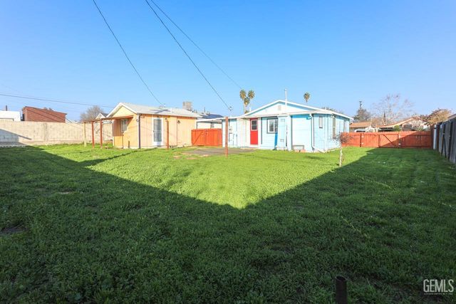 2326 Nelson Street, Bakersfield, CA 93305