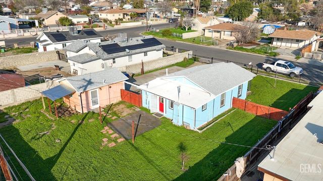 2326 Nelson Street, Bakersfield, CA 93305