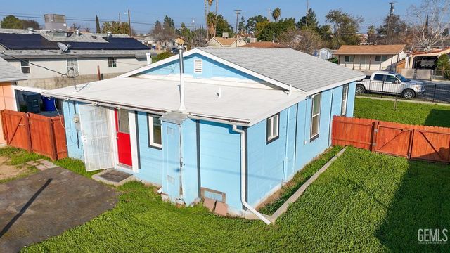 2326 Nelson Street, Bakersfield, CA 93305