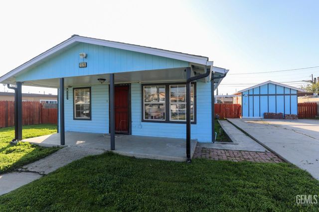 2326 Nelson Street, Bakersfield, CA 93305