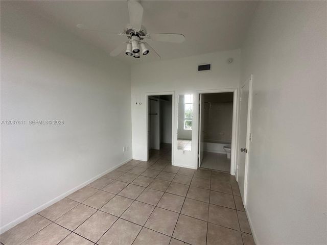 7420 W 20th Avenue 452, Hialeah, FL 33016