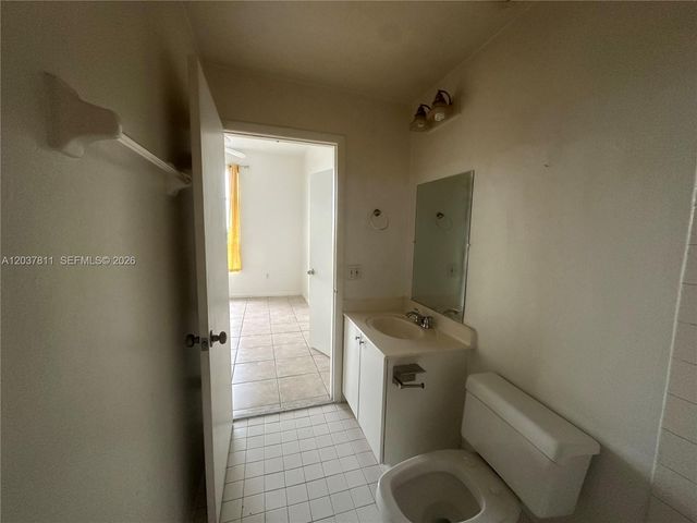 7420 W 20th Avenue 452, Hialeah, FL 33016