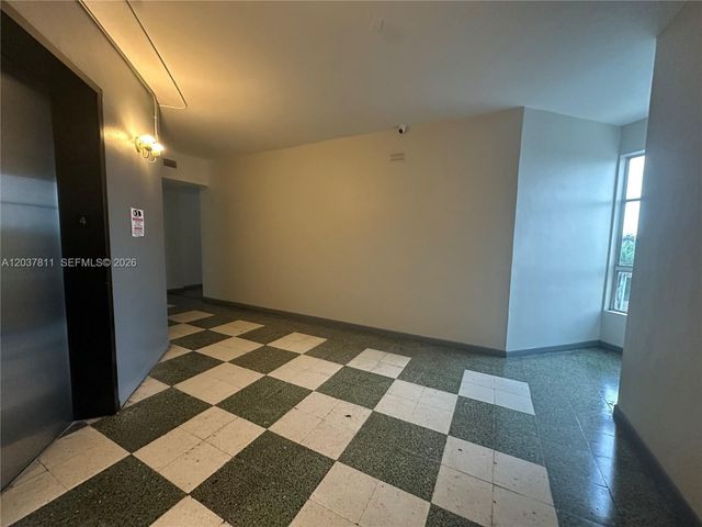 7420 W 20th Avenue 452, Hialeah, FL 33016
