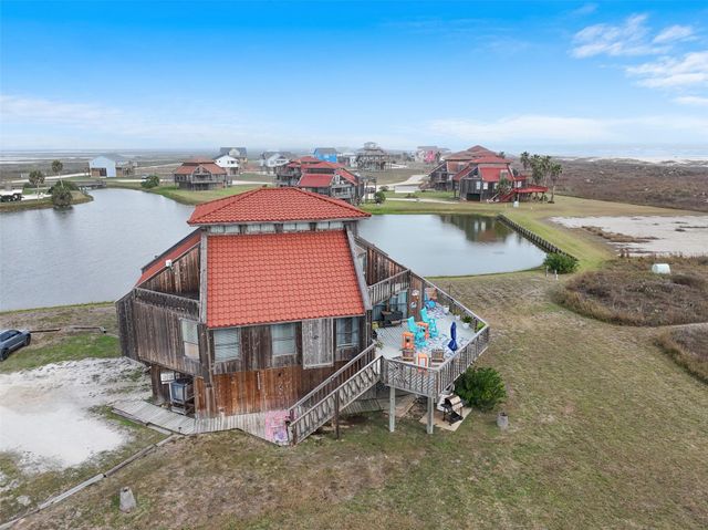 189 Private Road 638 42, Matagorda, TX 77457