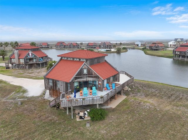 189 Private Road 638 42, Matagorda, TX 77457