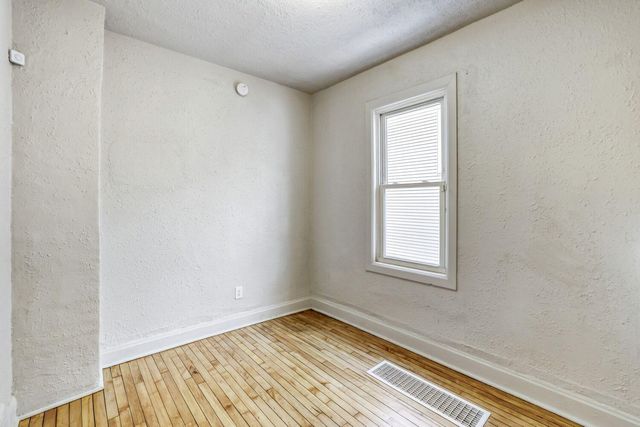 610 Fairview Avenue N, Saint Paul, MN 55104