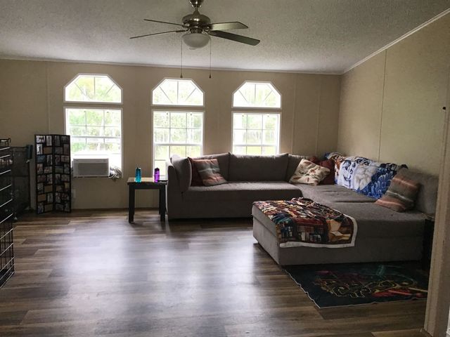 10665 Dillon Ave, Hastings, FL 32145