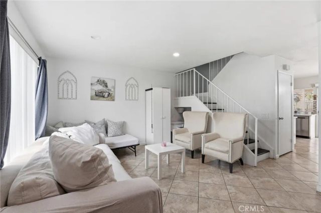 2971 Bradford D, Santa Ana, CA 92707