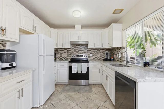2971 Bradford D, Santa Ana, CA 92707