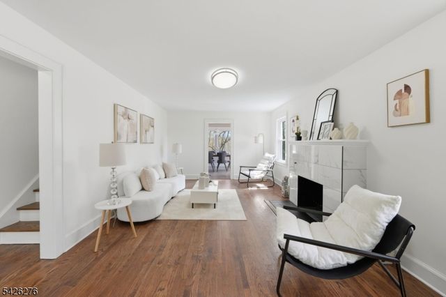 53 Brooklyn Rd, Stanhope Boro, NJ 07874