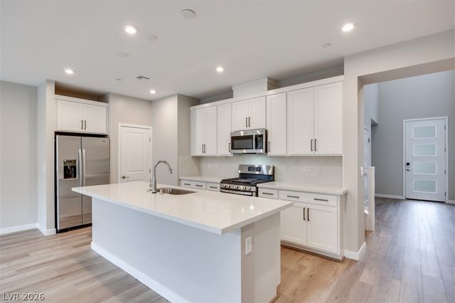 11898 Glide Reflection Avenue, Las Vegas, NV 89138