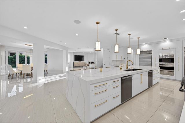 3872 NW 53rd Street, Boca Raton, FL 33496