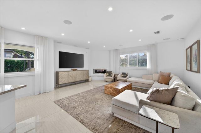 3872 NW 53rd Street, Boca Raton, FL 33496