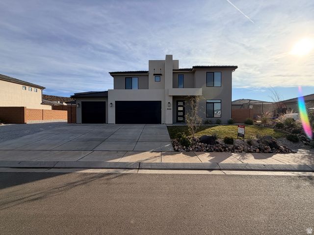 3530 E BRISTLE CONE WAY, St. George, UT 84790
