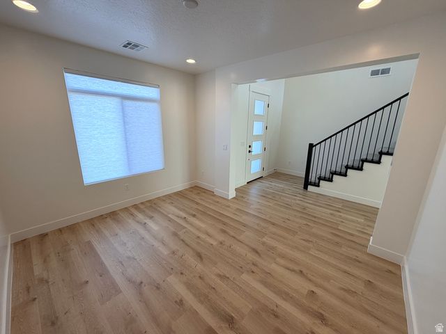 3530 E BRISTLE CONE WAY, St. George, UT 84790