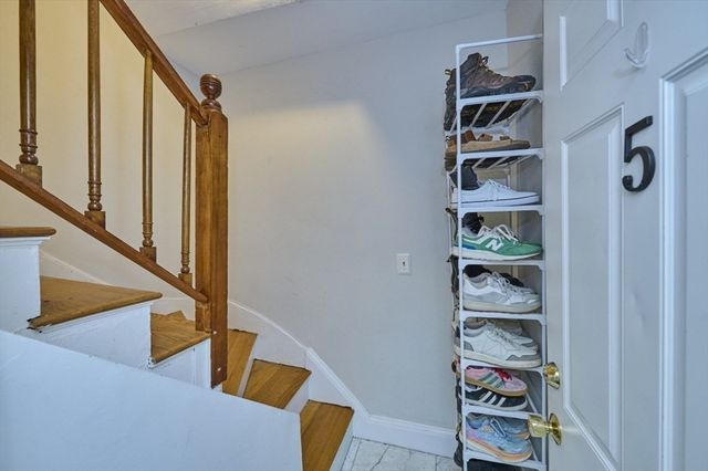 683 Massachusetts Ave. 5, Boston, MA 02118