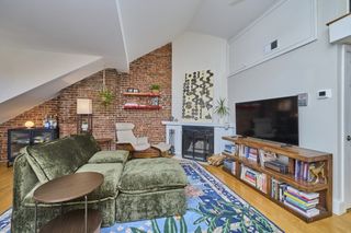 683 Massachusetts Ave. 5, Boston, MA 02118