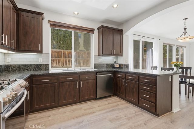 17616 Medley Ridge, Canyon Country, CA 91387