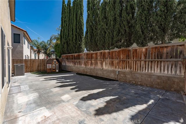 17616 Medley Ridge, Canyon Country, CA 91387